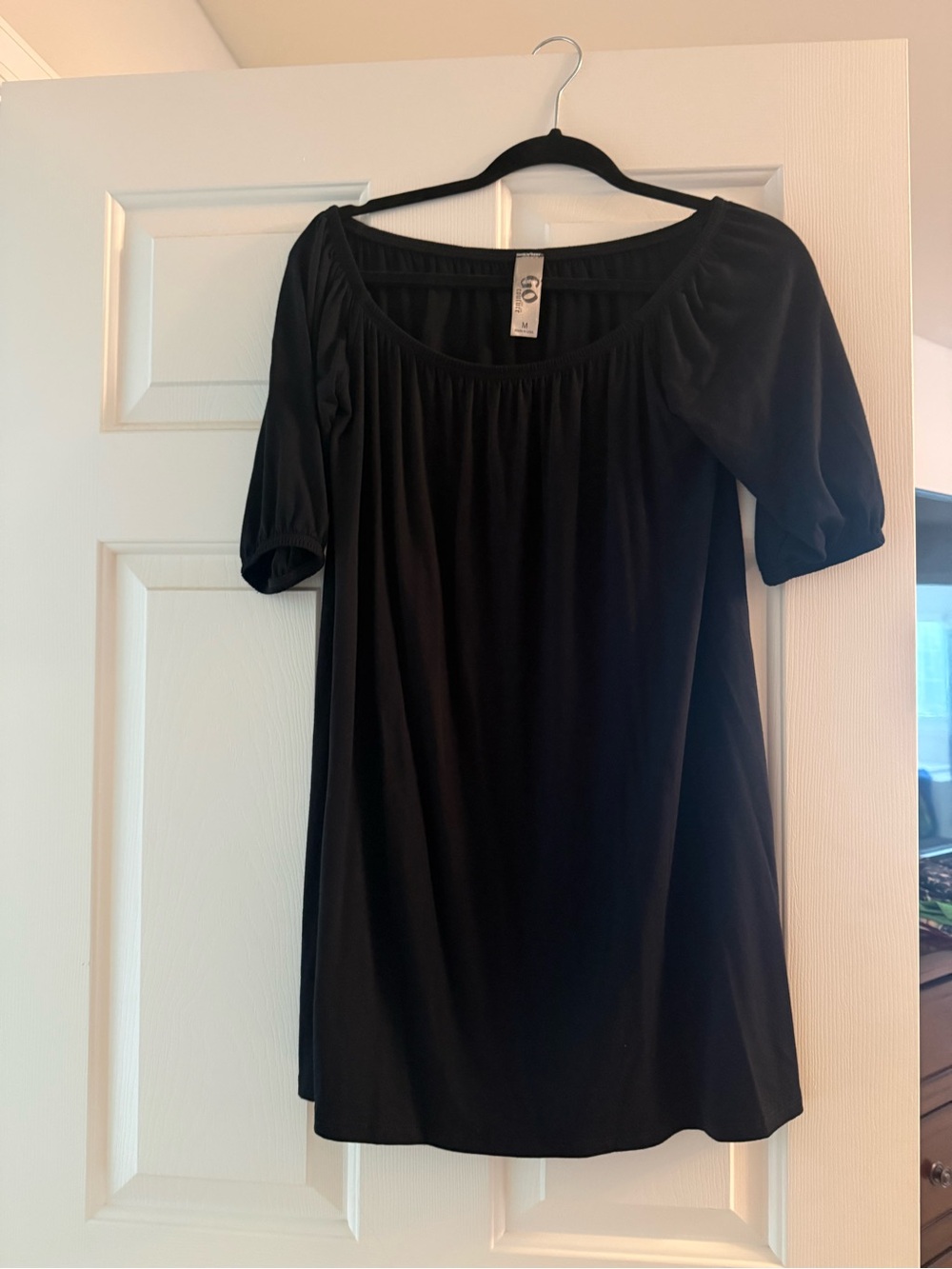 Go Couture Black Scoop Neck Tunic Dress
